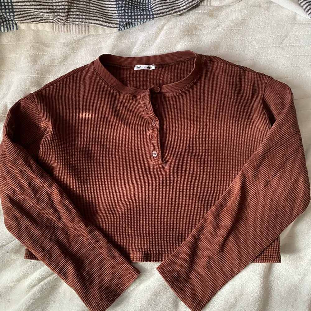 Reformation Rust Brown Waffle Knit Long Sleeve Henley Top